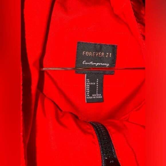 Forever 21 Red Trench Coat Windbreaker Raincoat Jacket - Picture 5 of 7
